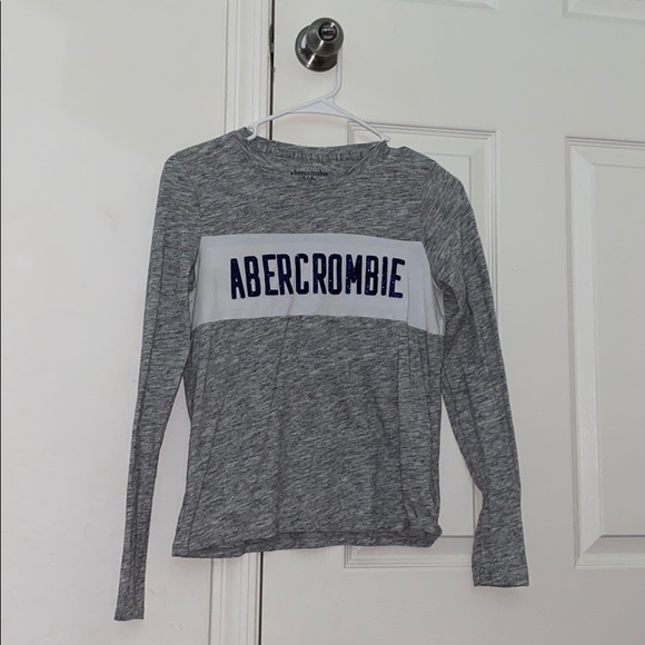 Abercrombie Kids Grey Long sleeve - Picture 1 of 1